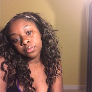 Meet your Posher, Jaela